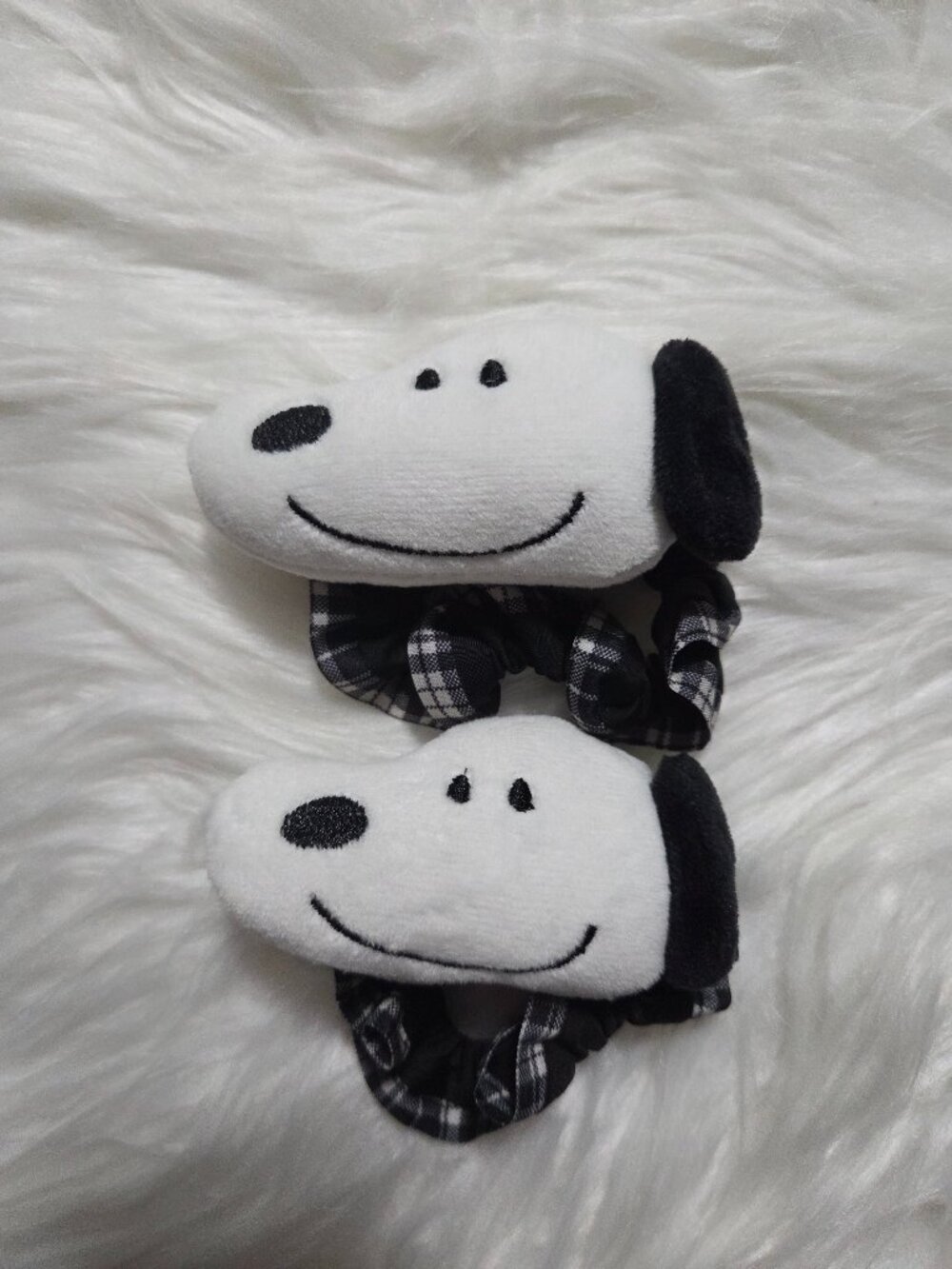 Peanuts Snoopy Scrunchie Set